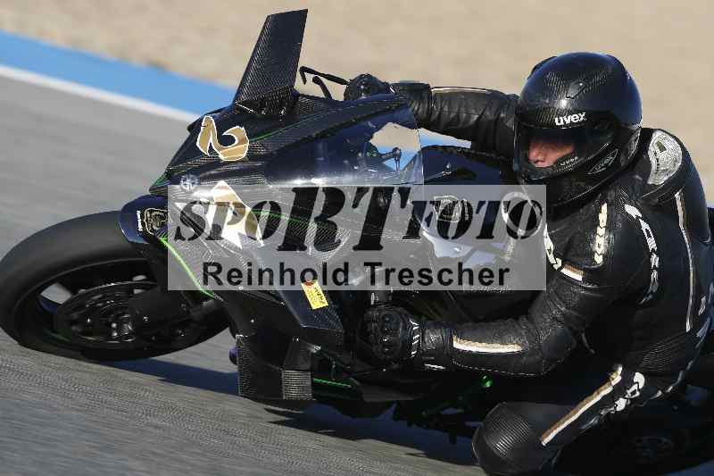 /Archiv-2024/02 29.01.-02.02.2024 Moto Center Thun Jerez/Gruppe schwarz-black/24